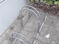 Fietsenrek metaal - 3 fietsen - afbeelding 3 van  5