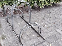 Fietsenrek metaal - 3 fietsen - afbeelding 5 van  5