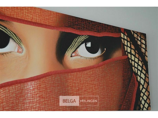 Figuratief schilderij gesluierde vrouw - afbeelding 4 van  4