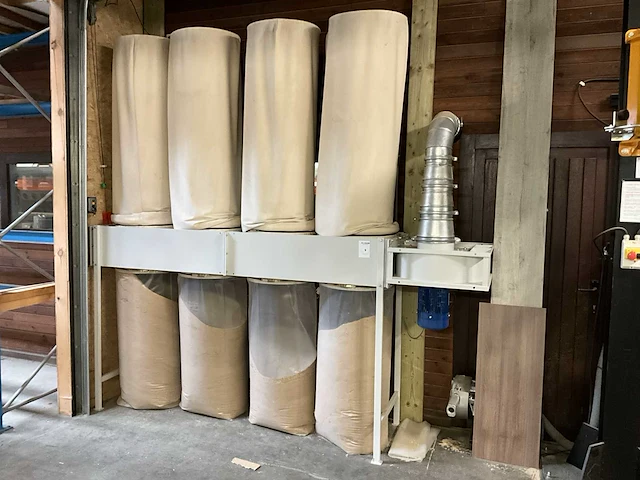 Filterafzuiginstallatie - afbeelding 1 van  6