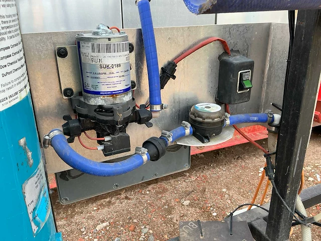 Filterhuis en rvs drukvat - afbeelding 6 van  6