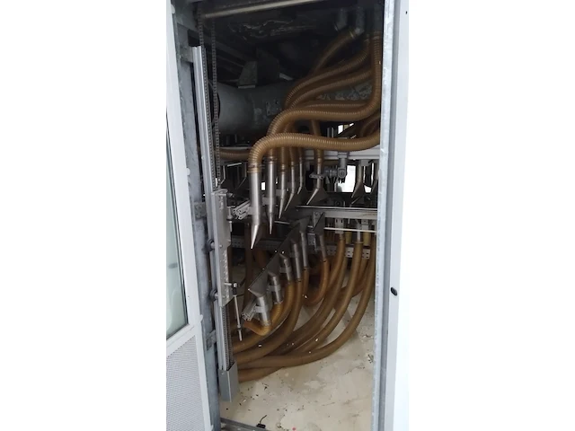 Final inspection - benteler curved glass washer - afbeelding 6 van  21