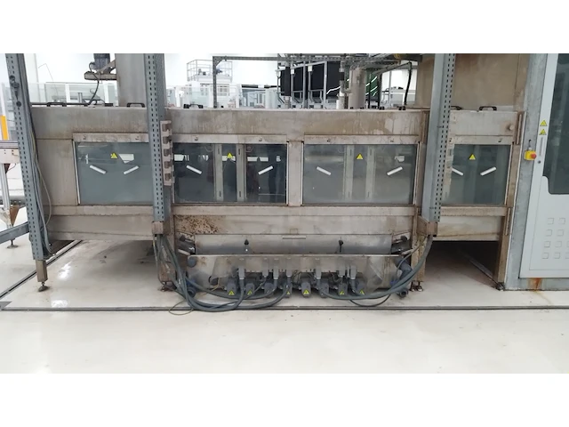 Final inspection - benteler curved glass washer - afbeelding 20 van  21
