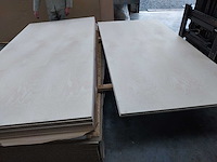 Finaspan meubelpaneel - afbeelding 1 van  4