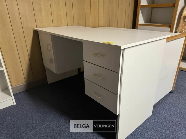 Fineer houten bureel en boekenkast wit - afbeelding 1 van  4