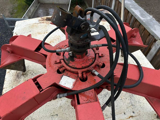 Finn-rotor sorteergrijper hydraulische polieprgijper - afbeelding 4 van  6