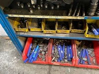 Finnpower cnc ponsmachine - afbeelding 19 van  27