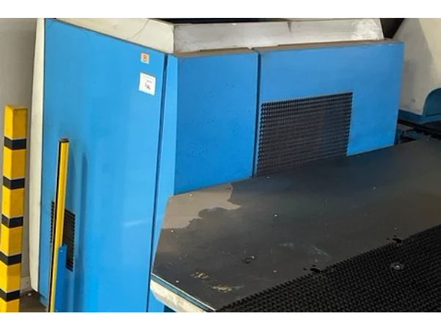 Finnpower cnc ponsmachine - afbeelding 21 van  27