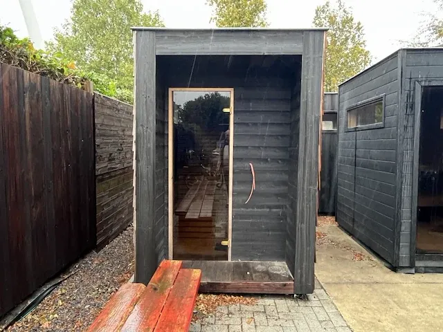 Finse sauna - afbeelding 2 van  9