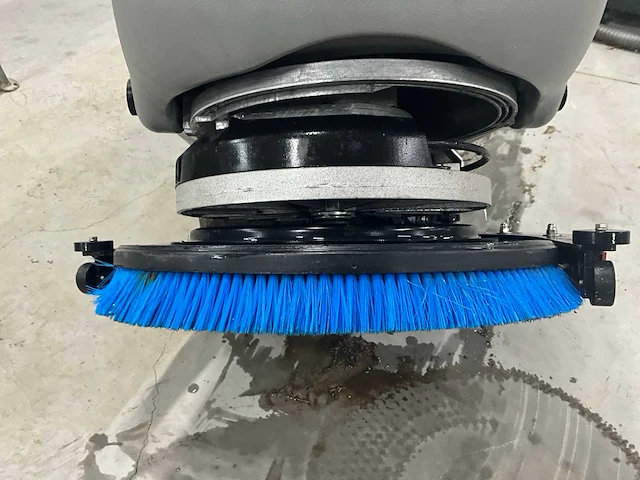Fiorentini ecomini b430e schrob/zuigmachine - afbeelding 7 van  8