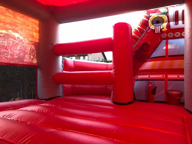 Fire house - afbeelding 2 van  9