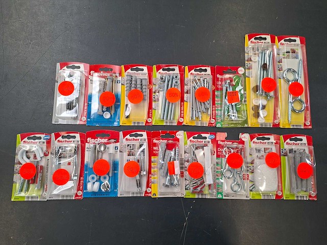 Fischer - mix kavel diverse bevestigings materialen (125x) - afbeelding 1 van  5