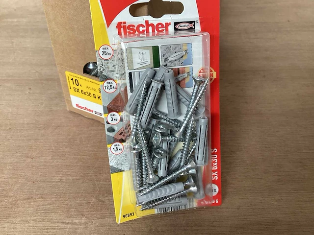 Fischer 90893 plug met schroef blister 15 stuks (135x) - afbeelding 1 van  5