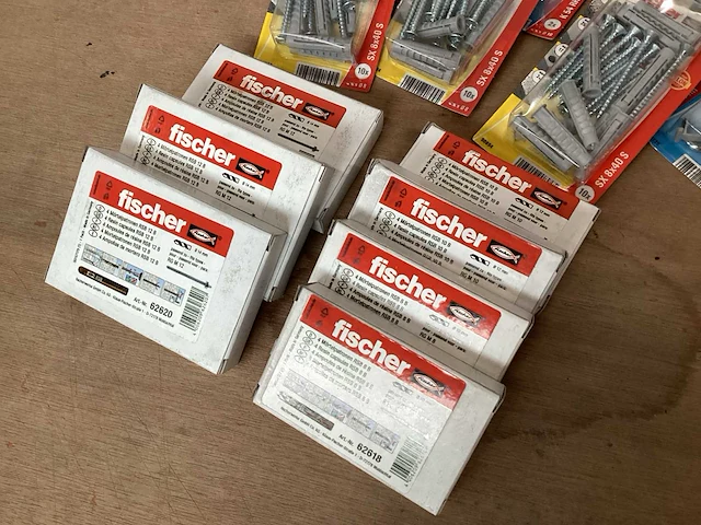 Fischer mix kavel diverse bevestigingsmaterialen - afbeelding 5 van  7