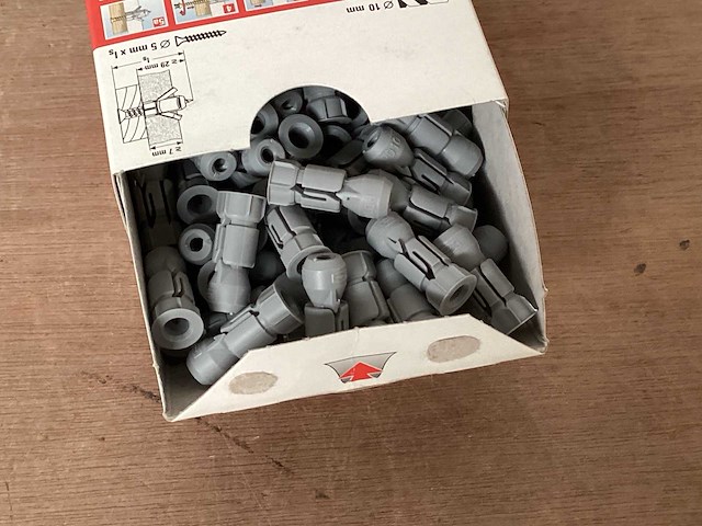 Fischer pd10 plaatplug 10x28 mm (64x) - afbeelding 4 van  4