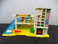 Fisher price garage - afbeelding 1 van  4