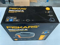 Fiskars automatische slanghaspel xl 25 m - afbeelding 5 van  10