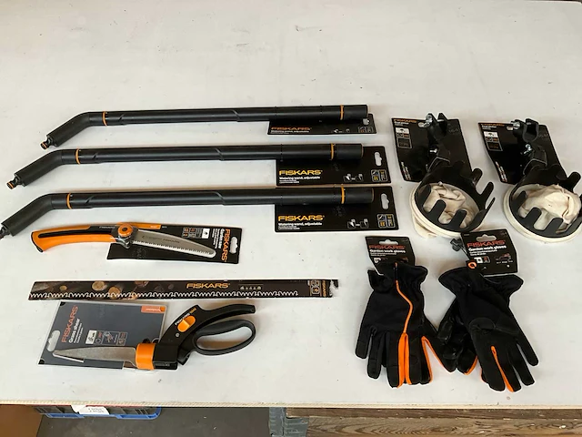 Fiskars mix kavel diverse tuingereedschap - afbeelding 1 van  6