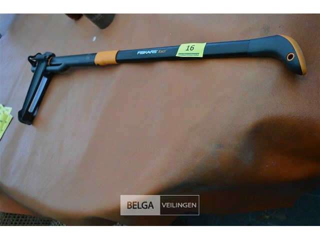 Fiskars onkruidverwijderaar - afbeelding 1 van  3