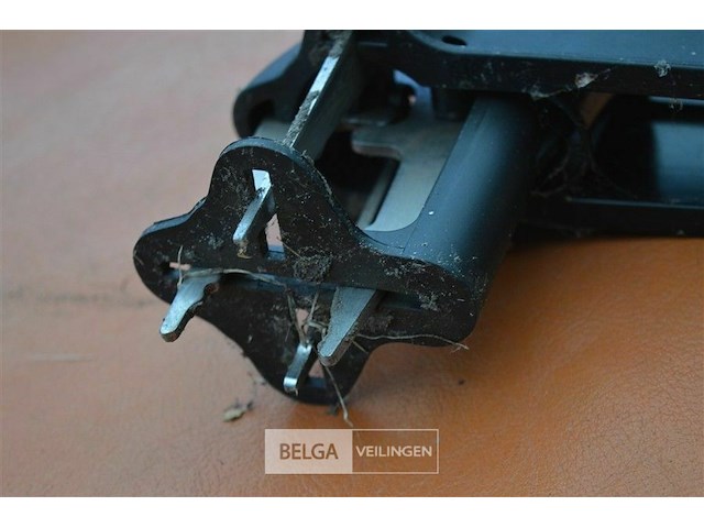 Fiskars onkruidverwijderaar - afbeelding 3 van  3