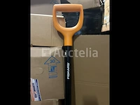Fiskars spade - afbeelding 1 van  4