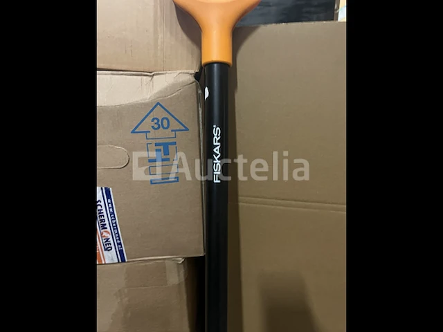 Fiskars spade - afbeelding 4 van  4