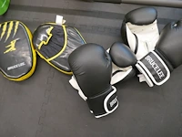Fitness en boks materiaal - afbeelding 2 van  3