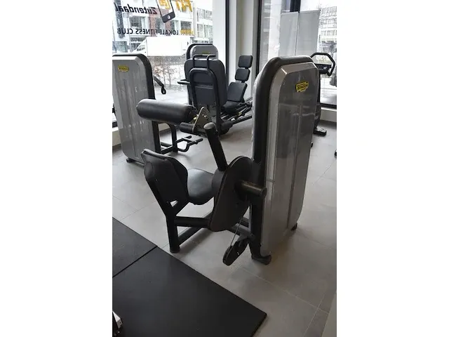 Fitnessapparaat technogym lower back oe001018 (36) - afbeelding 4 van  12