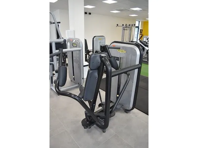 Fitnessapparaat technogym pectoral machine oe001019 (34) - afbeelding 2 van  11