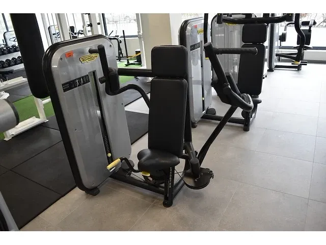 Fitnessapparaat technogym pectoral machine oe001019 (34) - afbeelding 1 van  11