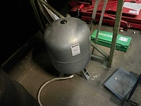 Flamco airfix p80/3.5 expansievat voor drinkwater - afbeelding 2 van  4