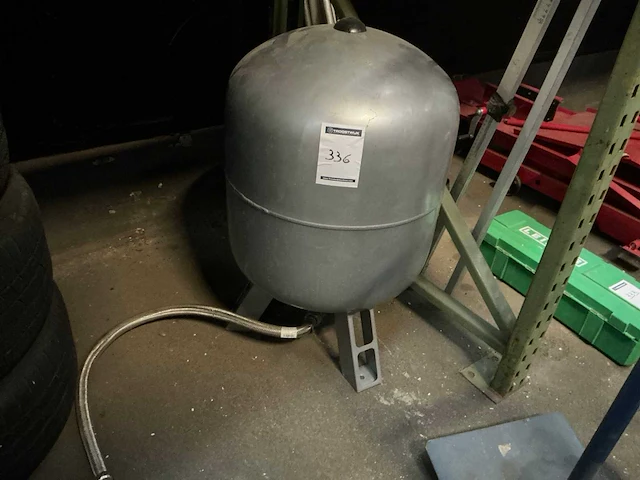 Flamco airfix p80/3.5 expansievat voor drinkwater - afbeelding 3 van  4