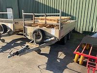 Flamingo geremde aanhangwagen - afbeelding 1 van  10
