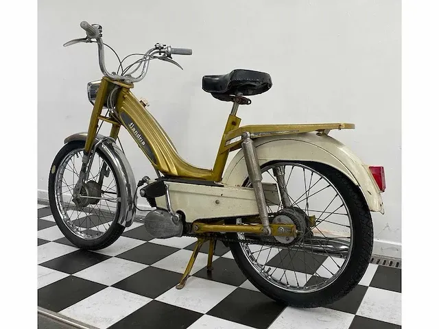 Flandria - 137 af bermuda - motor - afbeelding 5 van  7