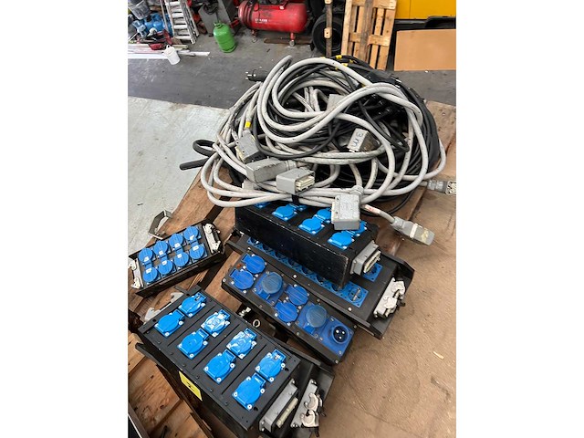 Flashlight - spotlight - afbeelding 4 van  7