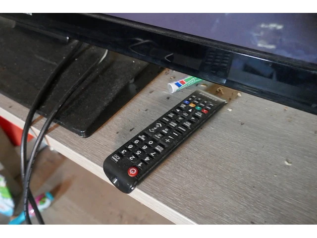 Flatscreen samsung - afbeelding 2 van  4