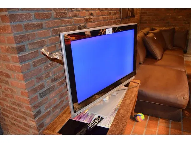 Flatscreen tv philips slc7.1a la met afstandsbediening - afbeelding 3 van  6