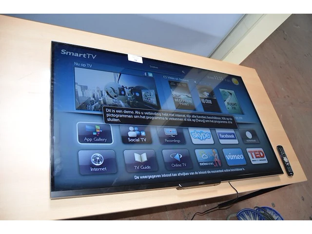 Flatscreen tv philips sqfv1.2ela met afstandsbediening - afbeelding 5 van  9