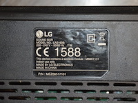 Flatscreen tv samsung met soundbar lg - afbeelding 5 van  5