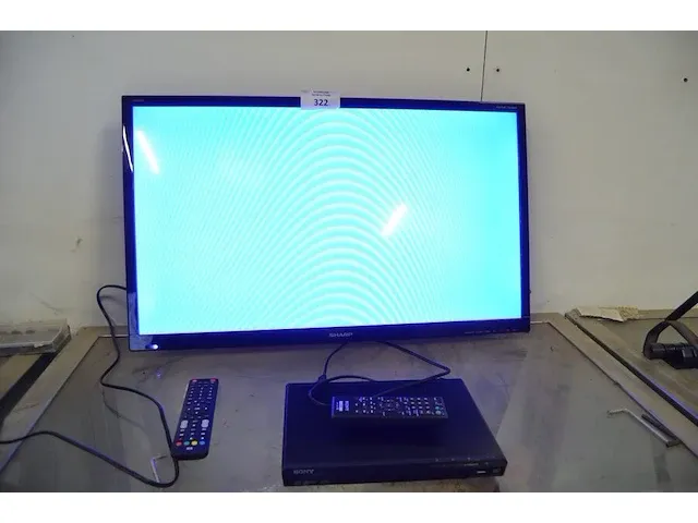 Flatscreen tv sharp lc-32hi3012e met afstandsbediening, dvd speler sony dvp-sr370 met afstandsbediening - afbeelding 3 van  9