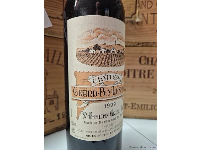 Fles grand-puy-lescours 1999, kasteelwijn - afbeelding 2 van  4