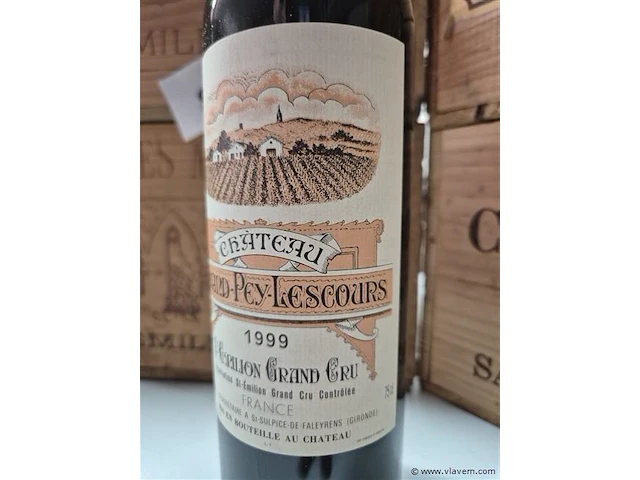 Fles grand-puy-lescours 1999, kasteelwijn - afbeelding 3 van  4