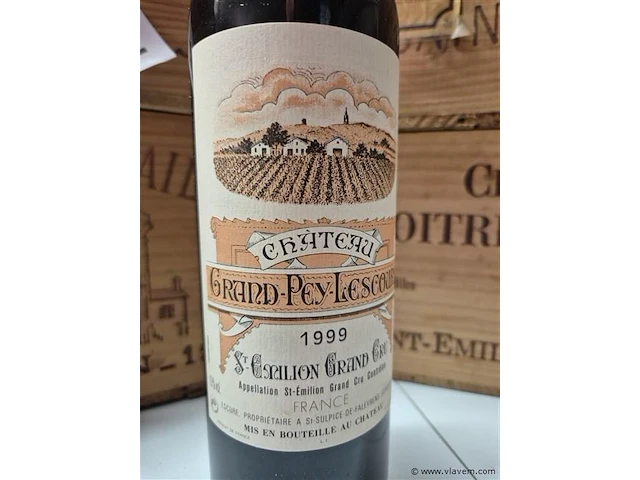 Fles grand-puy-lescours 1999, kasteelwijn - afbeelding 2 van  4
