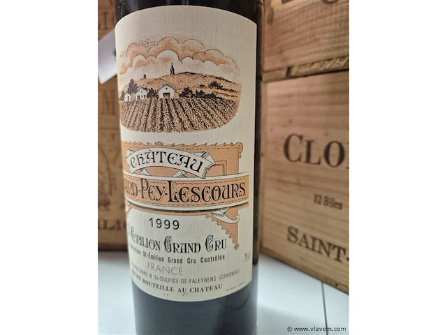 Fles grand-puy-lescours 1999, kasteelwijn - afbeelding 3 van  4