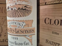 Fles grand-puy-lescours 1999, kasteelwijn - afbeelding 3 van  4