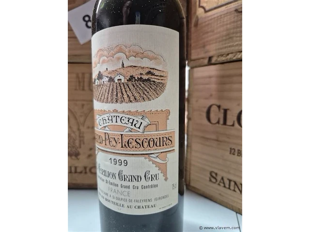 Fles grand-puy-lescours 1999, kasteelwijn - afbeelding 3 van  4