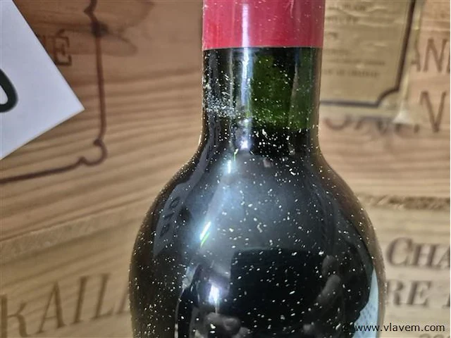 Fles grand-puy-lescours 1999, kasteelwijn - afbeelding 4 van  4