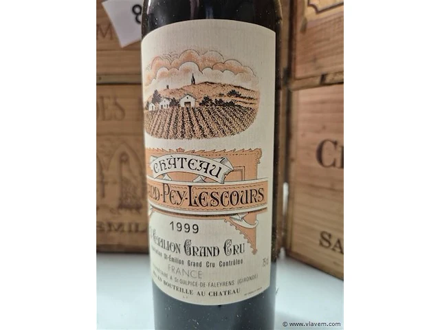 Fles grand-puy-lescours 1999, kasteelwijn - afbeelding 3 van  4