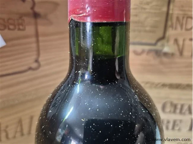 Fles grand-puy-lescours 1999, kasteelwijn - afbeelding 4 van  4