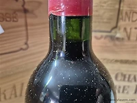 Fles grand-puy-lescours 1999, kasteelwijn - afbeelding 4 van  4